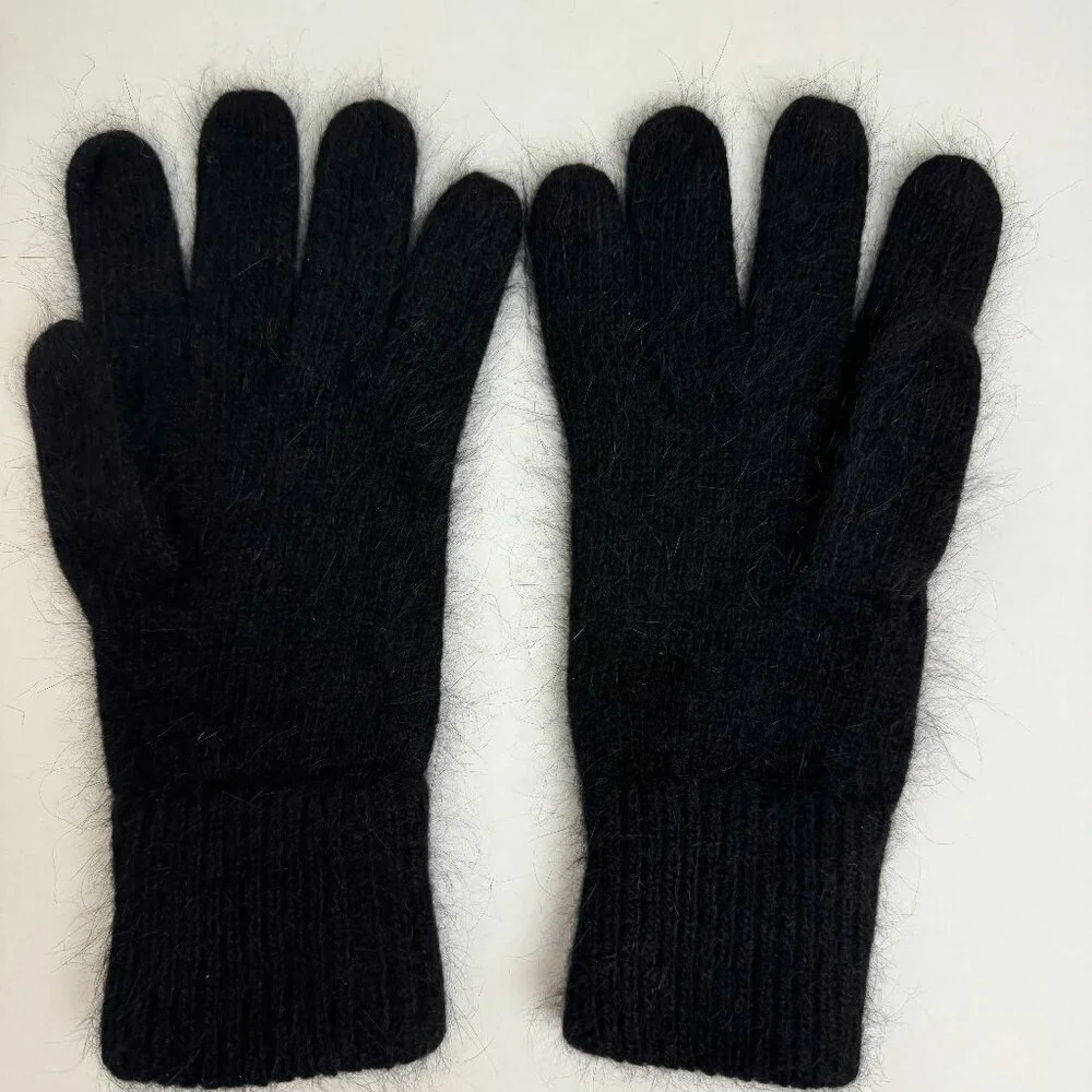 NWOT  Angora / Rabbit Hair Black Gloves